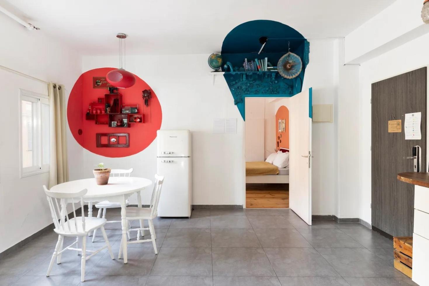 Rena's House Aparthotel 3*